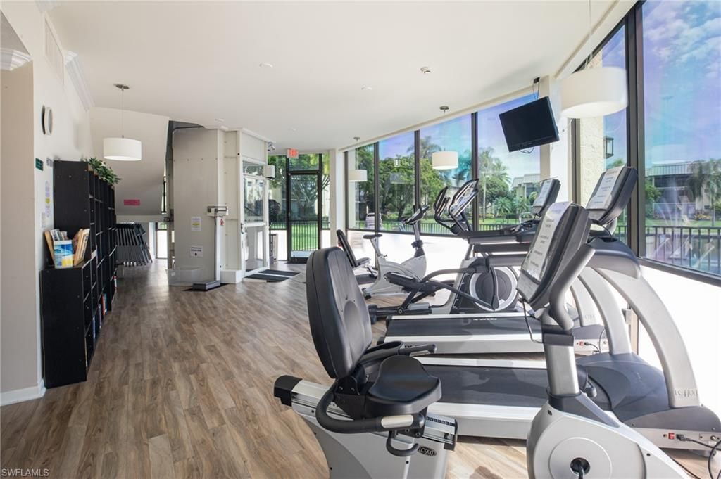 788 Park Shore Dr, Unit F37, Naples, FL 34103 Photo