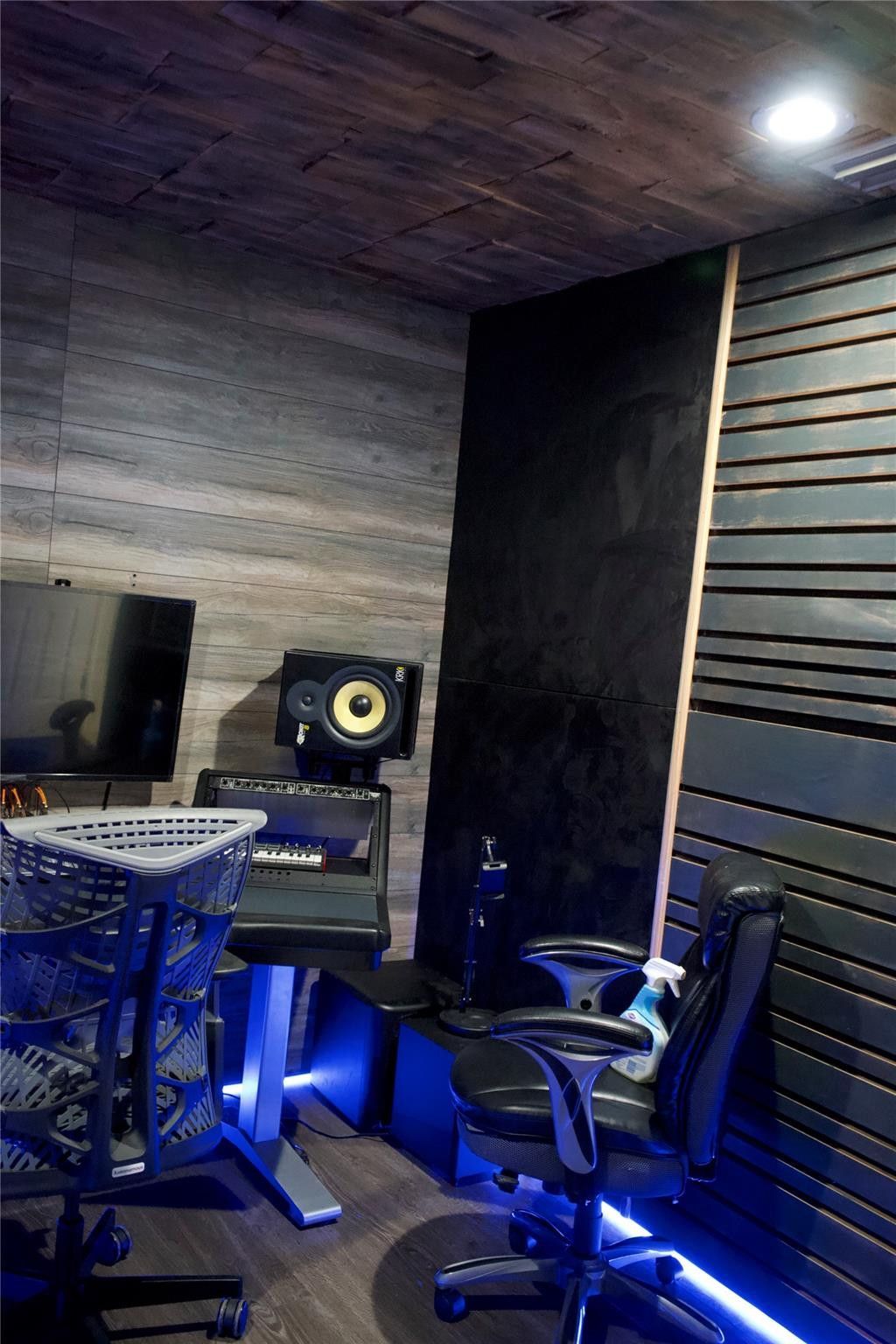 11150 Peachtree Drive, Miami, FL 33161 Photo