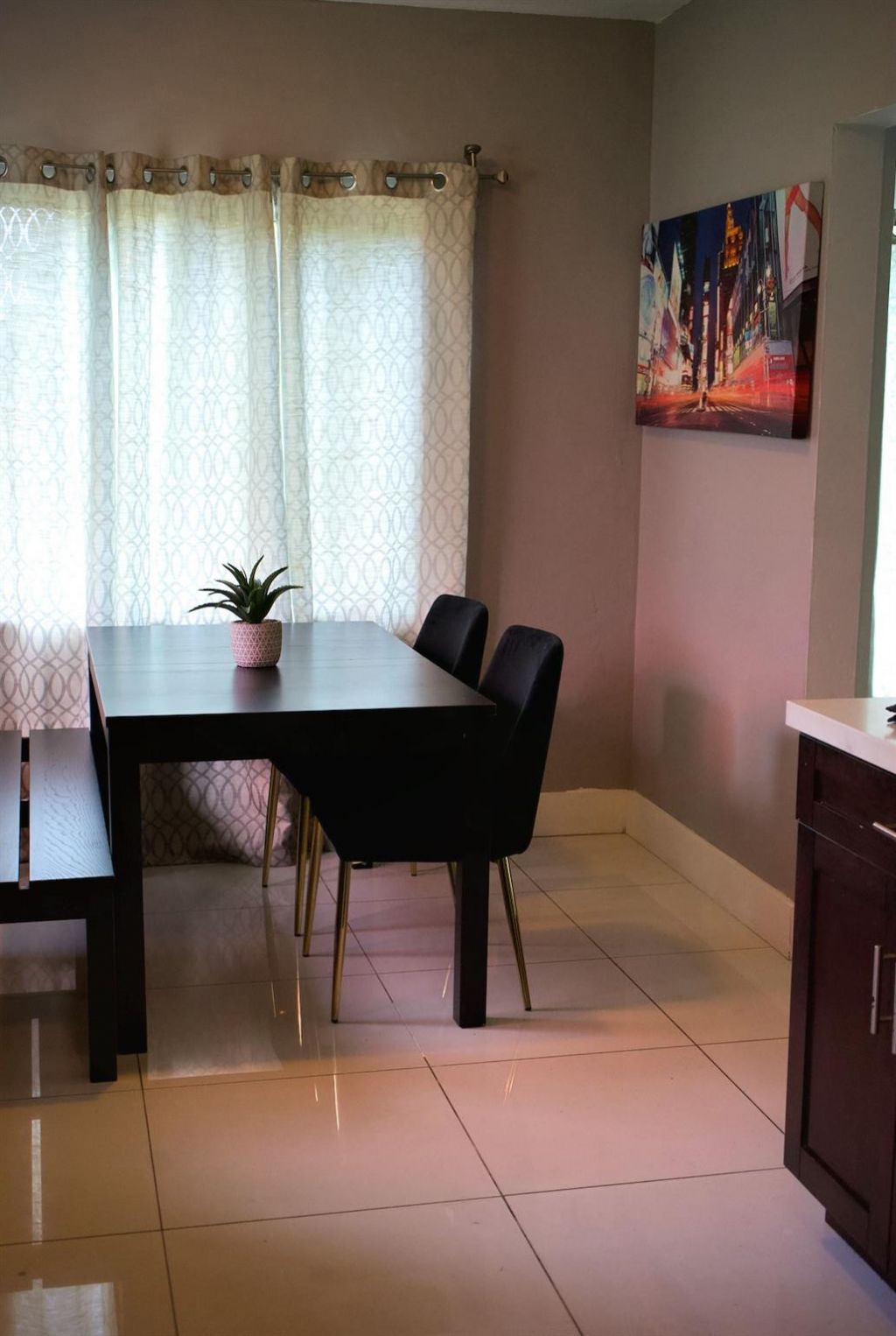 11150 Peachtree Drive, Miami, FL 33161 Photo