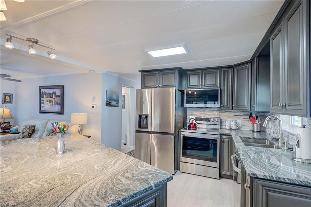 5509 Sir Walter Way, North Fort Myers, FL 33917 Photo