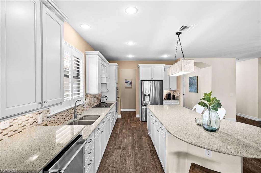 14750 Laguna Dr, Fort Myers, FL 33908 Photo