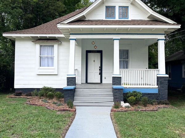 2205 Kirby Avenue, Chattanooga, TN 37404