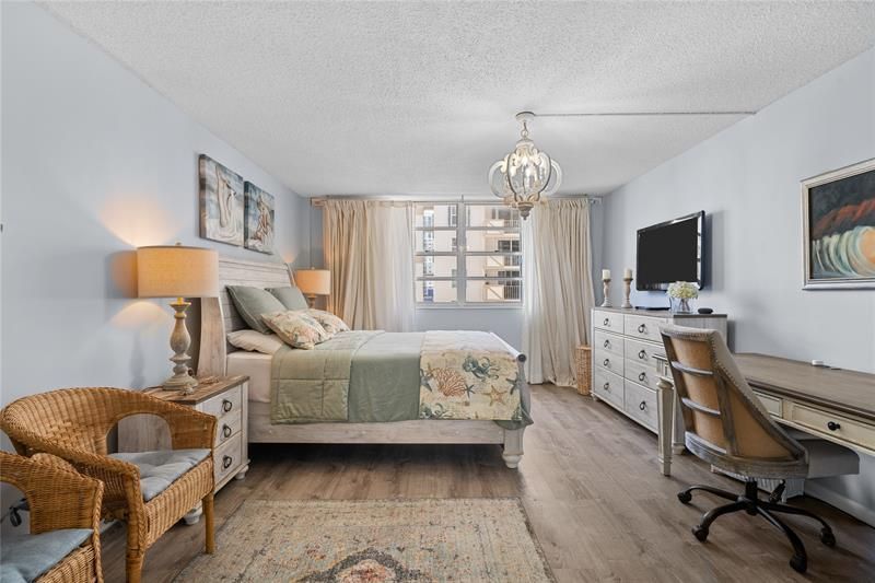 1849 S Ocean Drive, Unit 1112, Hallandale Beach, FL 33009 Photo