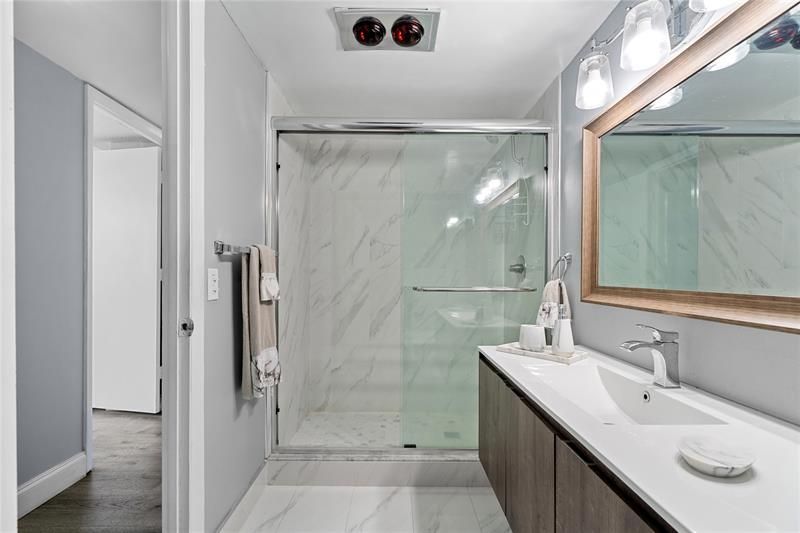 1849 S Ocean Drive, Unit 1112, Hallandale Beach, FL 33009 Photo