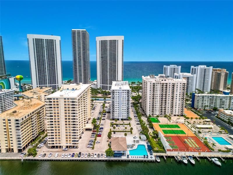 1849 S Ocean Drive, Unit 1112, Hallandale Beach, FL 33009 Photo