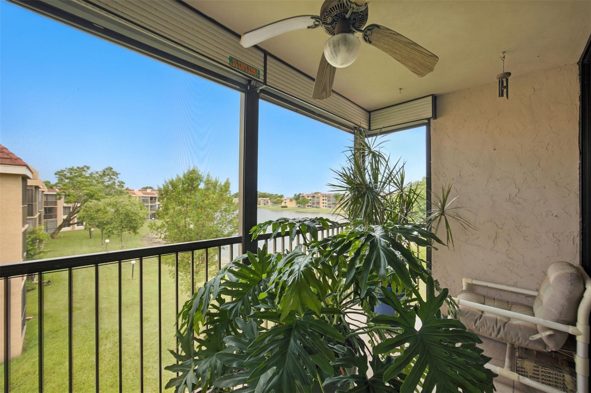 5836 Coral Lake Dr, Unit 312, Margate, FL 33063 Photo