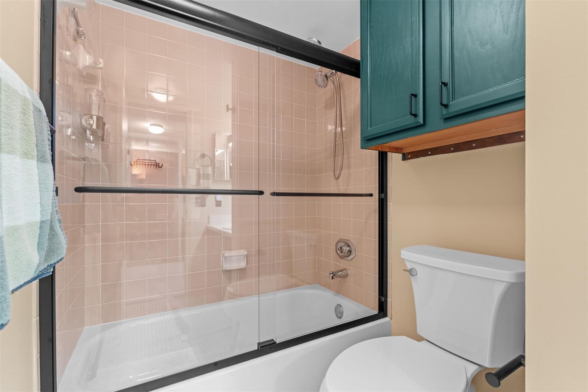 5836 Coral Lake Dr, Unit 312, Margate, FL 33063 Photo