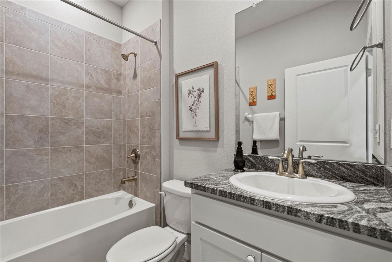 5282 Grove Mill Loop, Lakewood Ranch, FL 34211 Photo