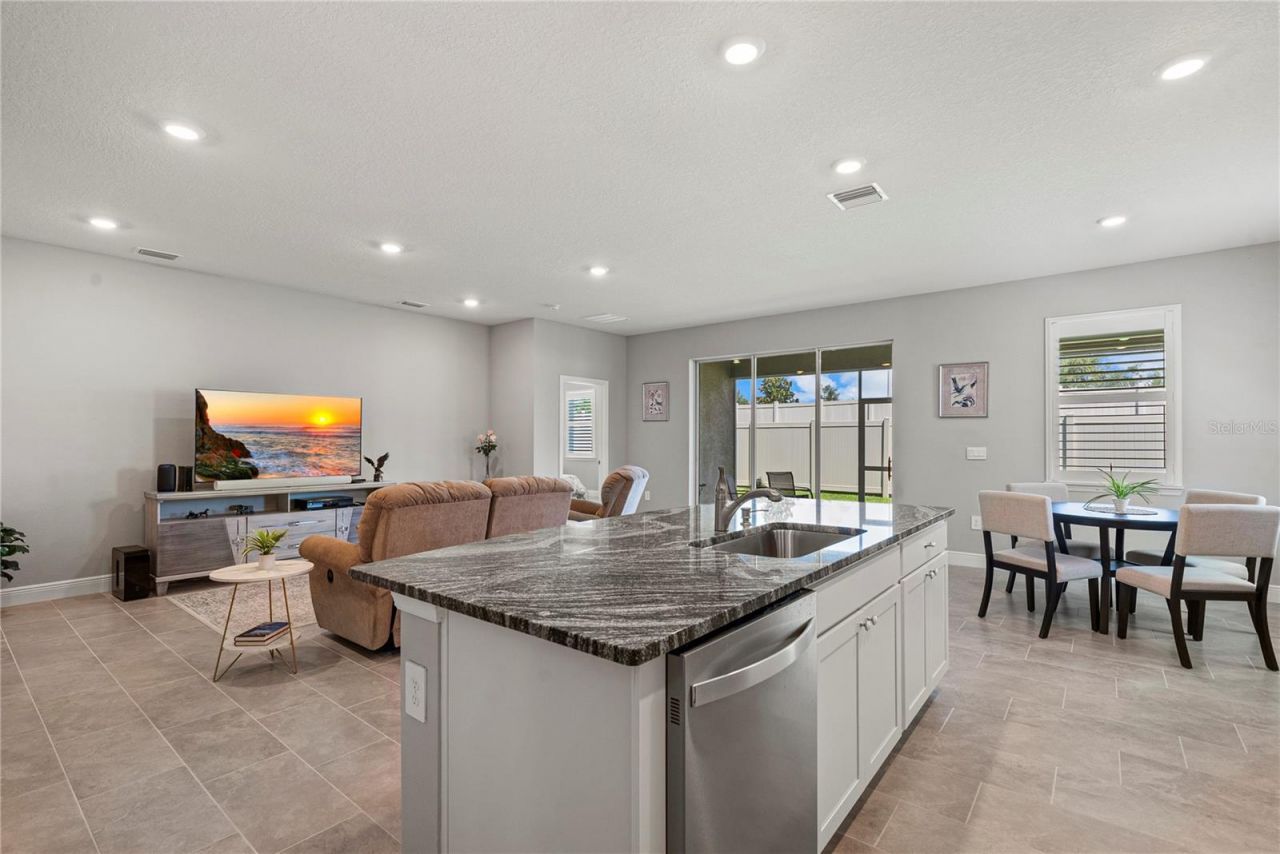 5282 Grove Mill Loop, Lakewood Ranch, FL 34211 Photo