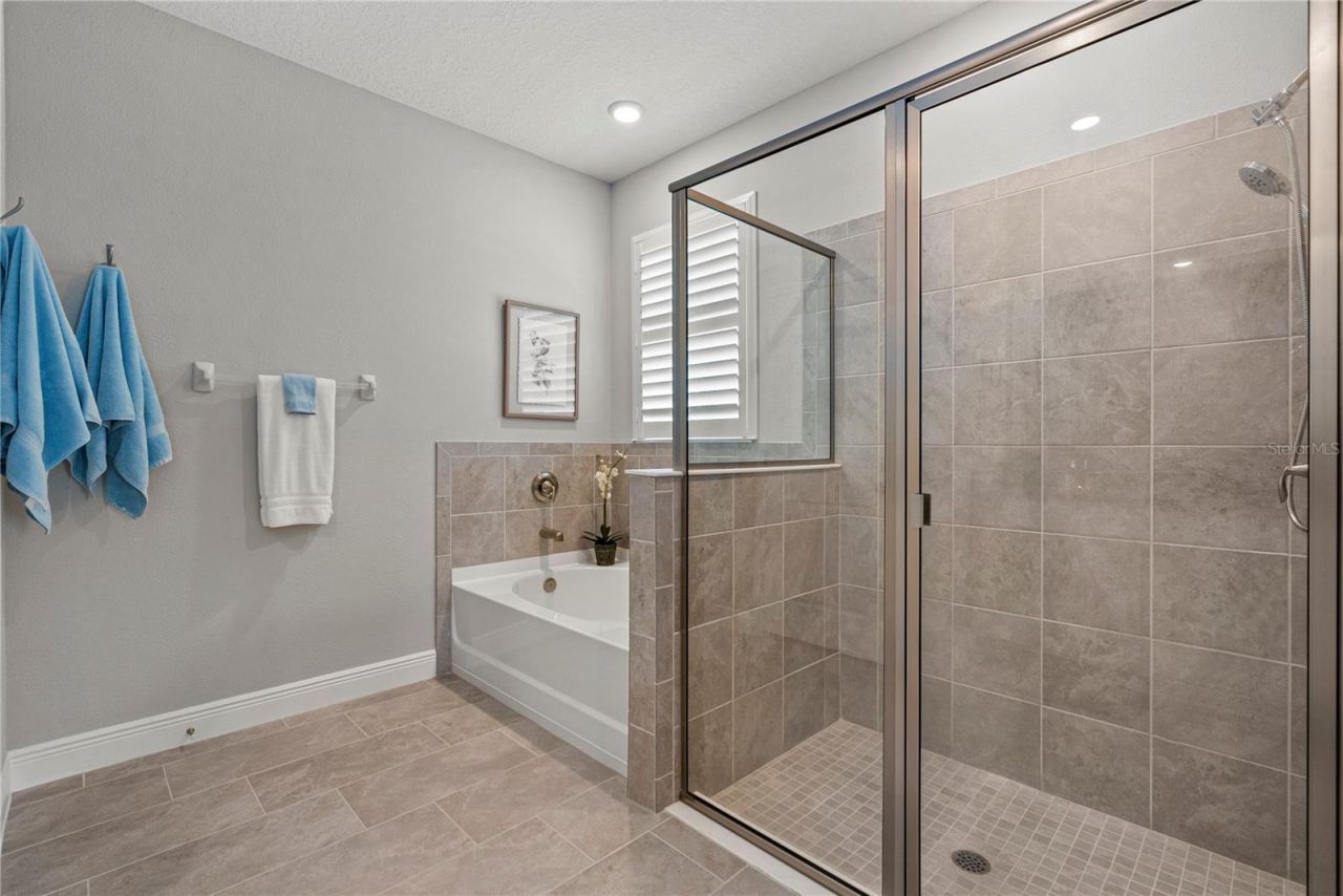 5282 Grove Mill Loop, Lakewood Ranch, FL 34211 Photo