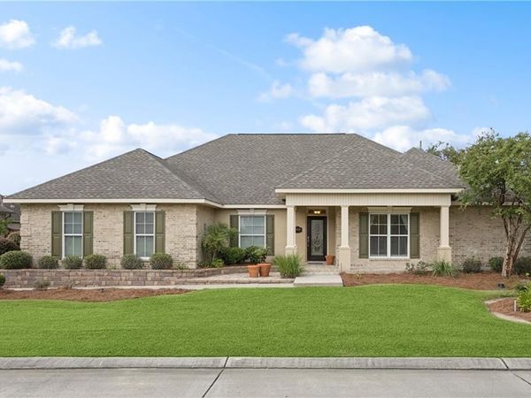 2757 ACADIANA Trace, Marrero, LA 70072