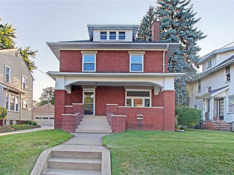 811 Broad Avenue NW, Canton, OH 44708 Photo 1