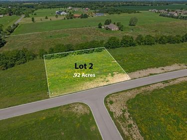 13300 Winner's Circle, Smithville, MO 64089
