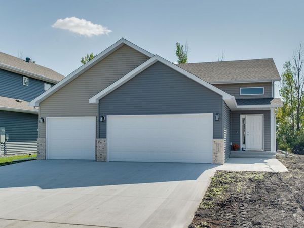6093 Martin Lane W, West Fargo, ND 58078