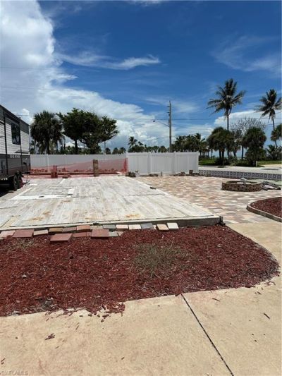106 Hibiscus Dr, Fort Myers Beach, FL 33931 Photo