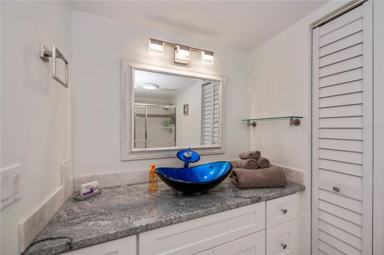 262 Cerromar Way S, Unit 53, Venice, FL 34293 Photo