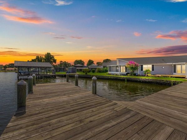 164 MOONLITE DRIVE, WELAKA, FL 32193