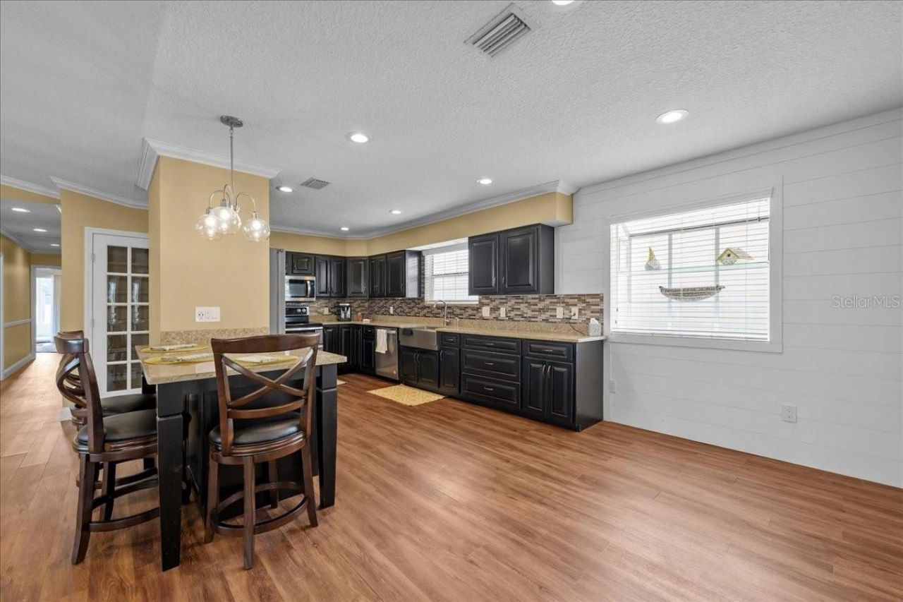 164 Moonlite Drive, Welaka, FL 32193 Photo