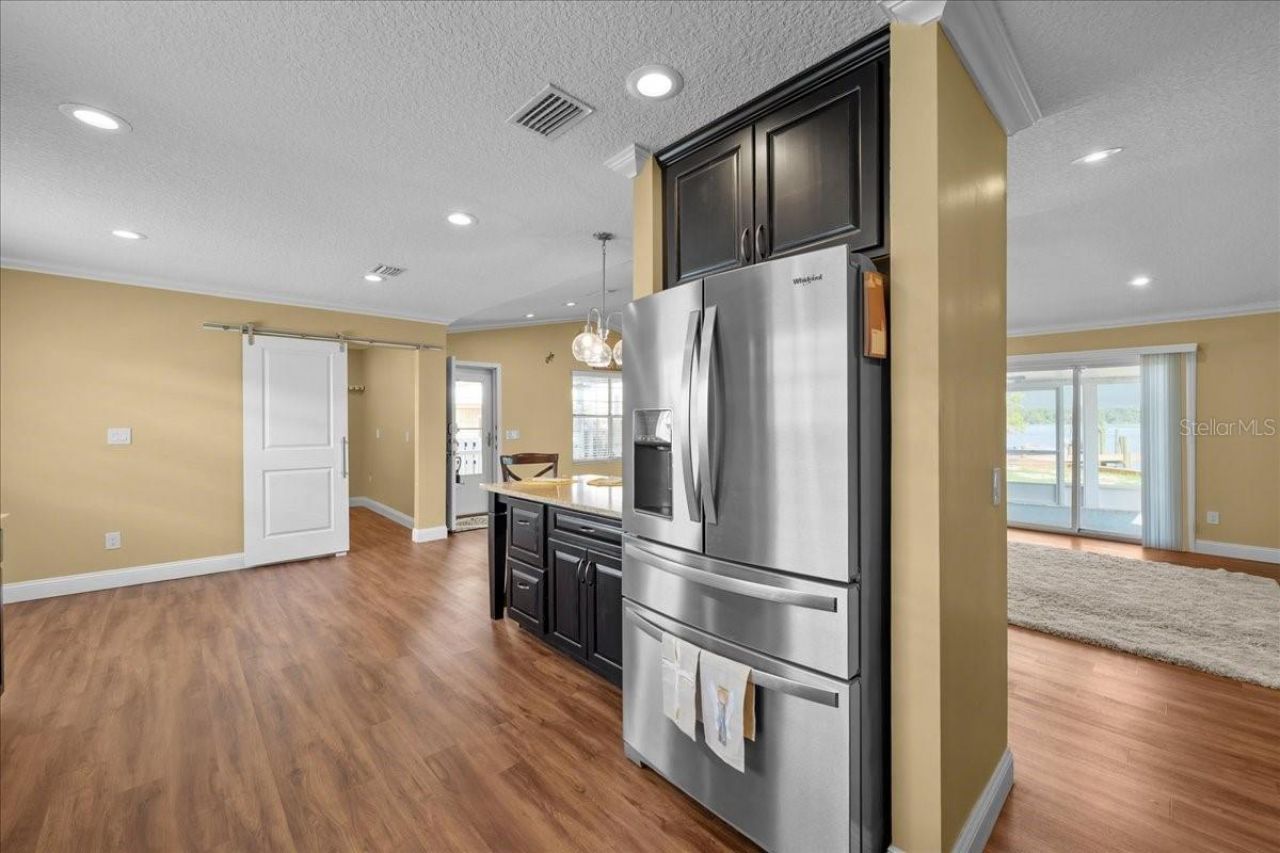 164 Moonlite Drive, Welaka, FL 32193 Photo