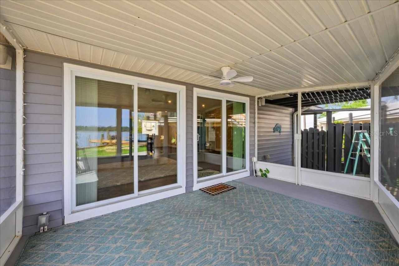 164 Moonlite Drive, Welaka, FL 32193 Photo