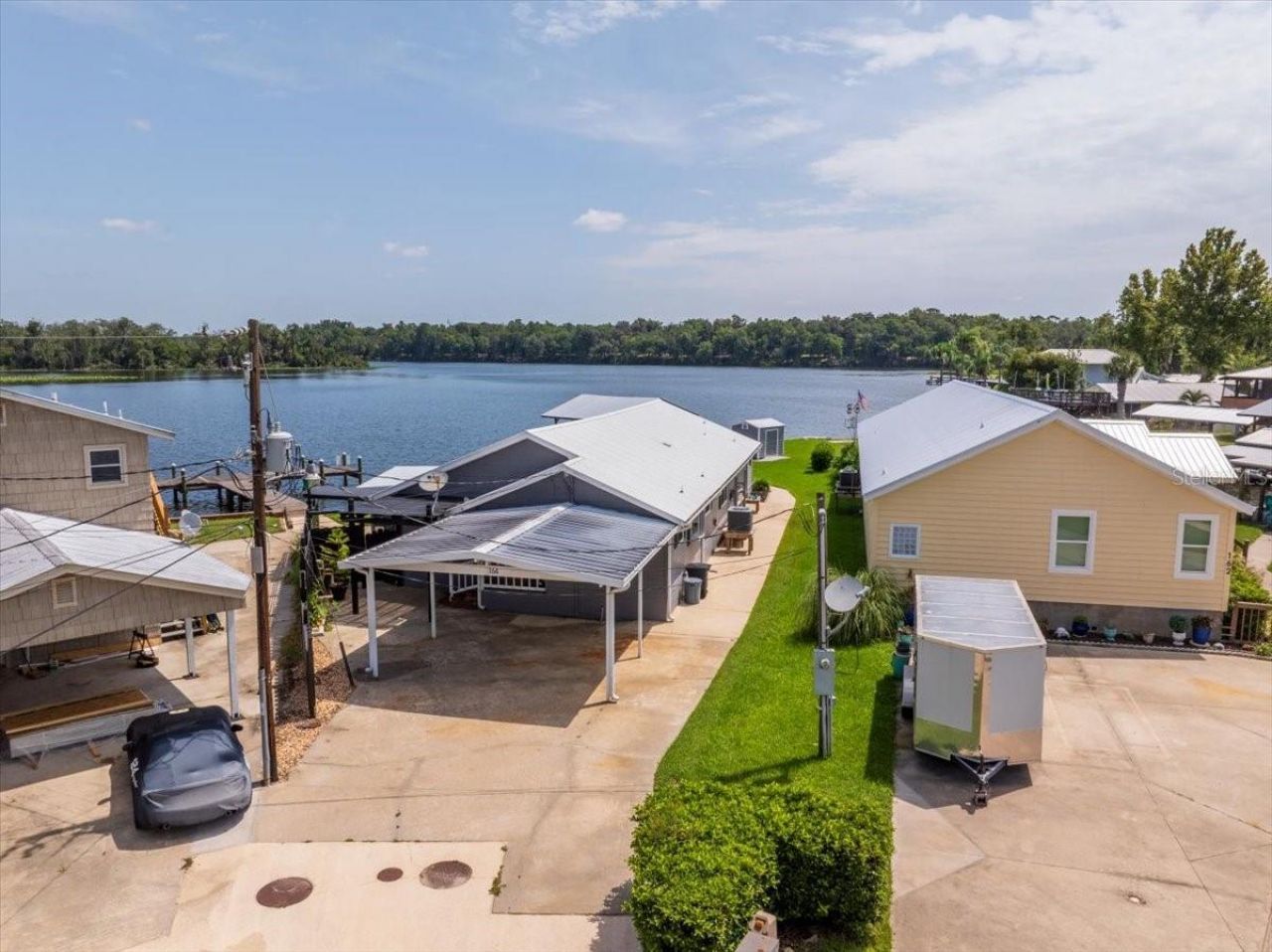 164 Moonlite Drive, Welaka, FL 32193 Photo