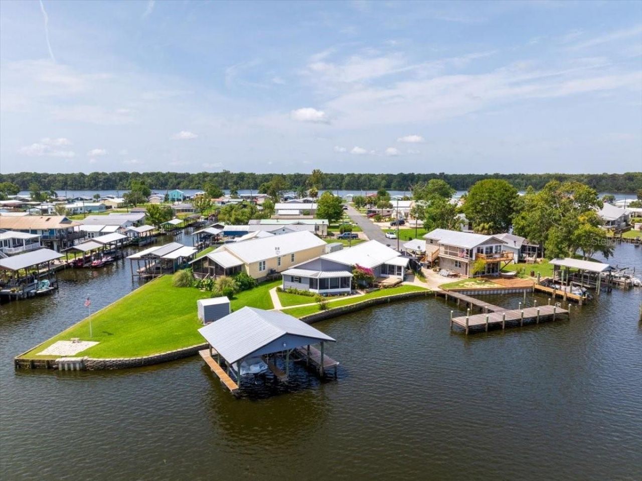 164 Moonlite Drive, Welaka, FL 32193 Photo