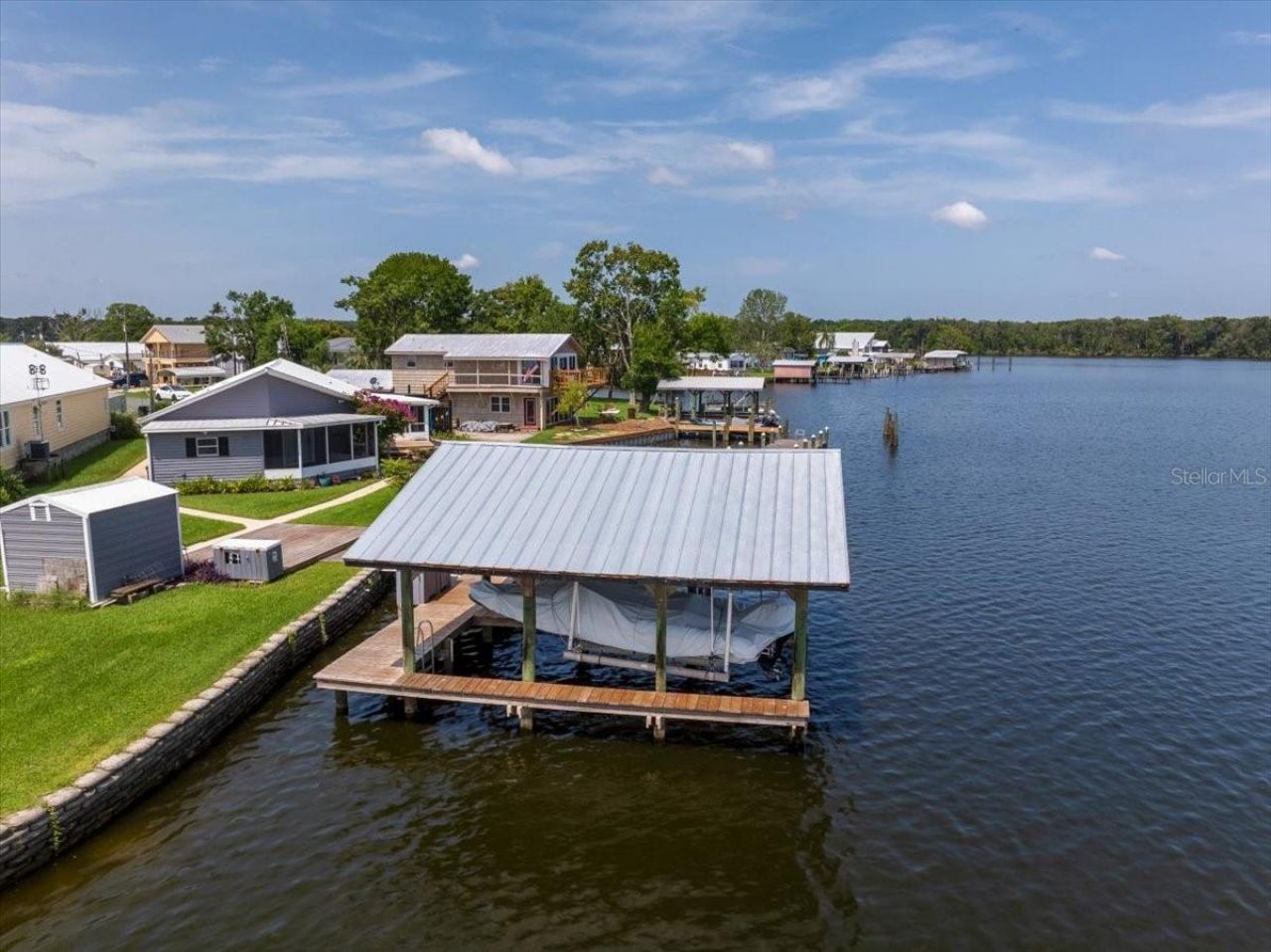 164 Moonlite Drive, Welaka, FL 32193 Photo