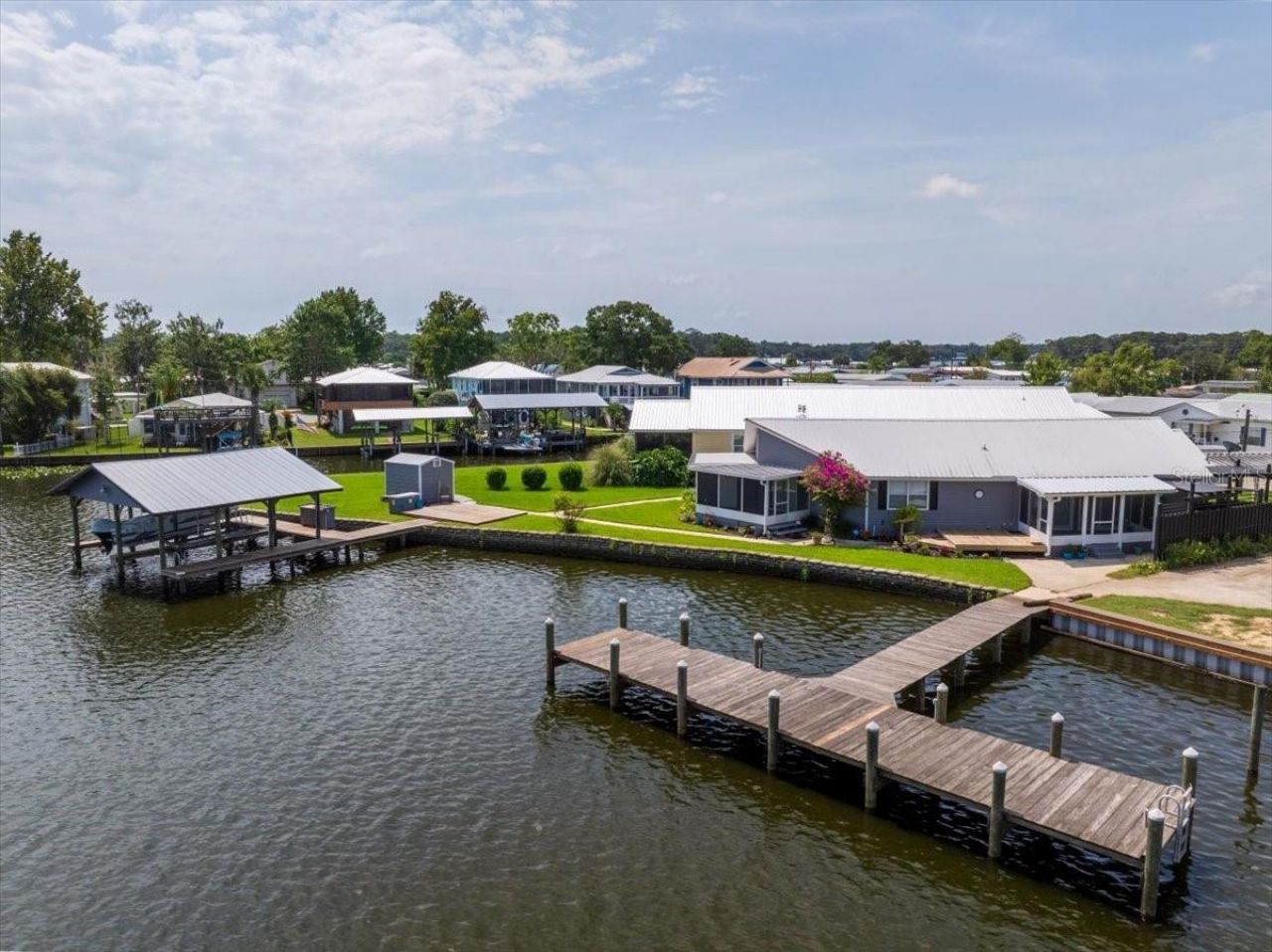 164 Moonlite Drive, Welaka, FL 32193 Photo