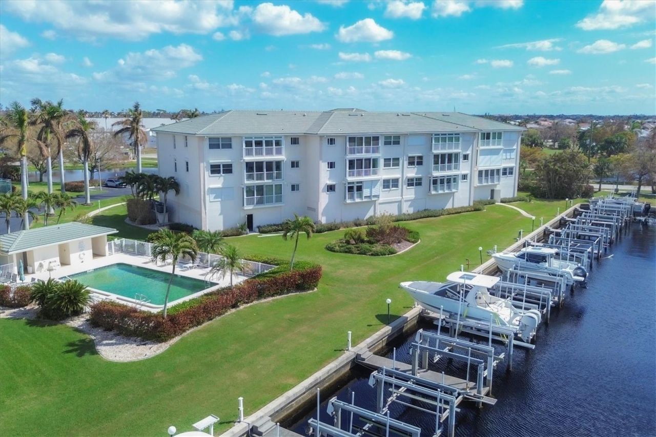 1250 W Marion Avenue, Unit 122, Punta Gorda, FL 33950 Photo