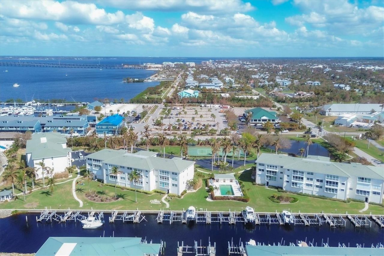 1250 W Marion Avenue, Unit 122, Punta Gorda, FL 33950 Photo