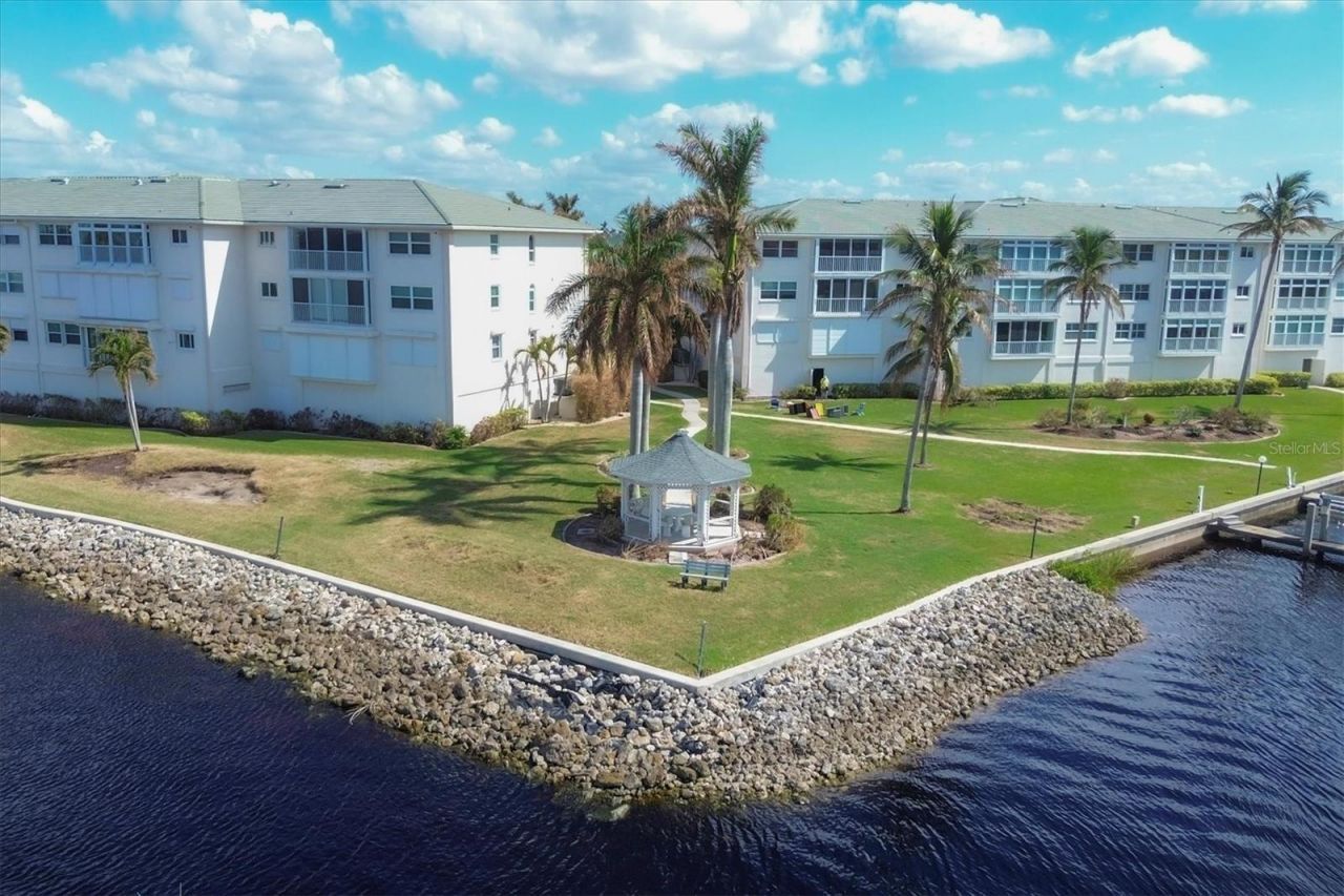 1250 W Marion Avenue, Unit 122, Punta Gorda, FL 33950 Photo