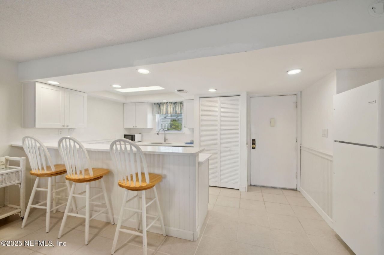 125 River Bend Place, Unit BLD. D, Welaka, FL 32193 Photo