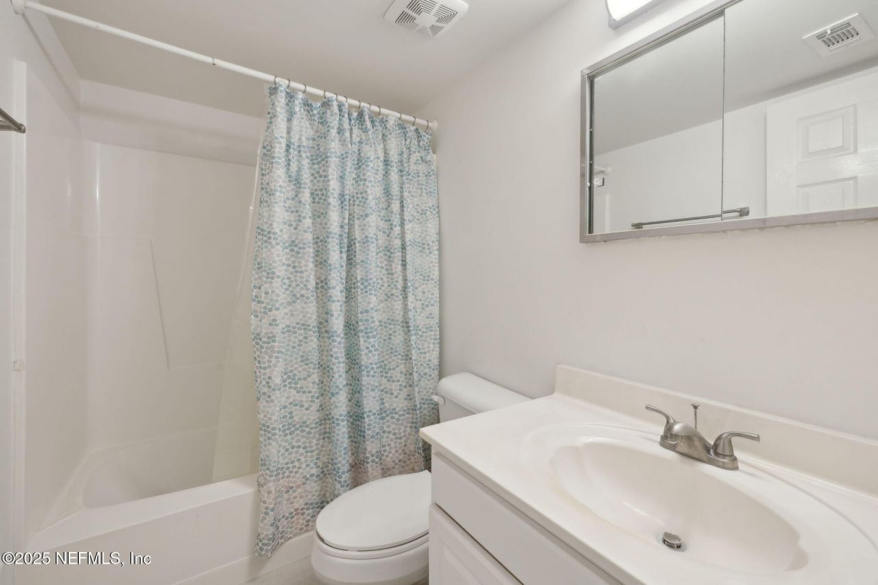 125 River Bend Place, Unit BLD. D, Welaka, FL 32193 Photo