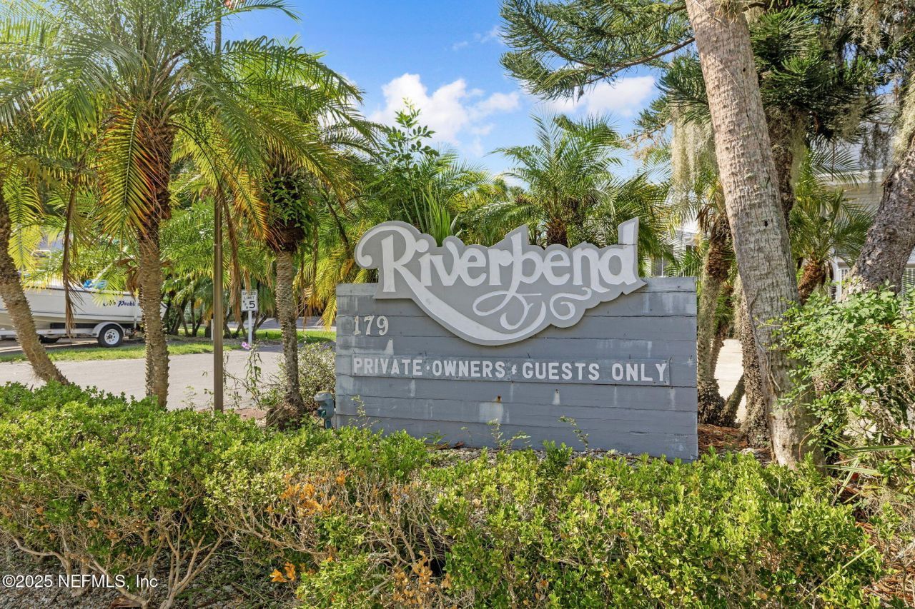 125 River Bend Place, Unit BLD. D, Welaka, FL 32193 Photo