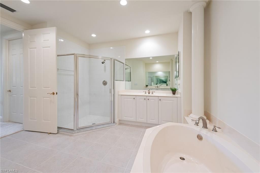 9223 Corfu Ct, Unit 104, Naples, FL 34114 Photo