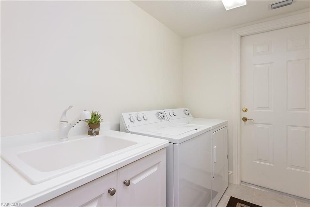 9223 Corfu Ct, Unit 104, Naples, FL 34114 Photo
