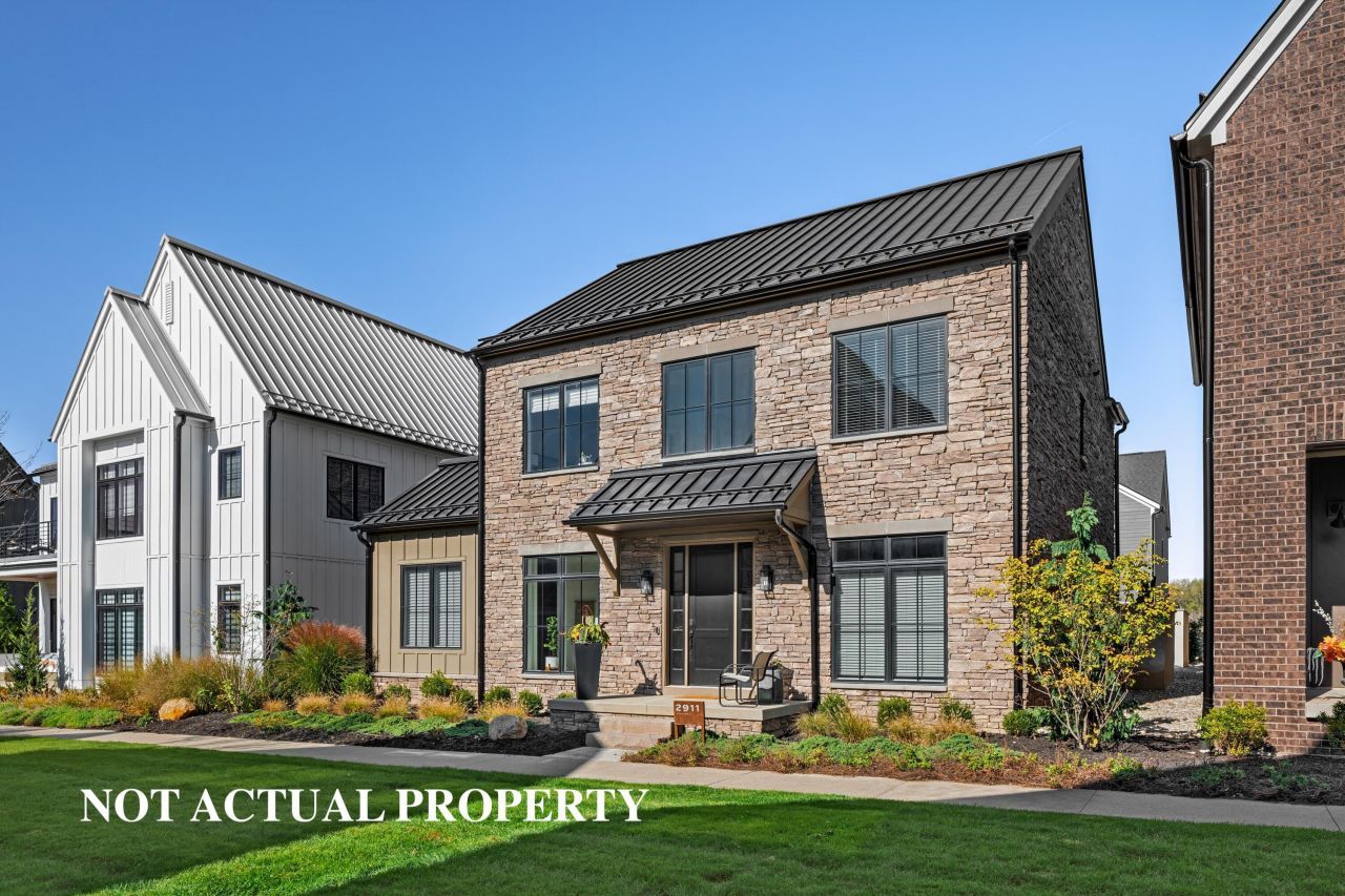 2374 Quarry Trails Drive, Columbus, OH 43228 Main Photo