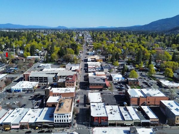 205 e Indiana AVe, Coeur d'Alene, ID 83814