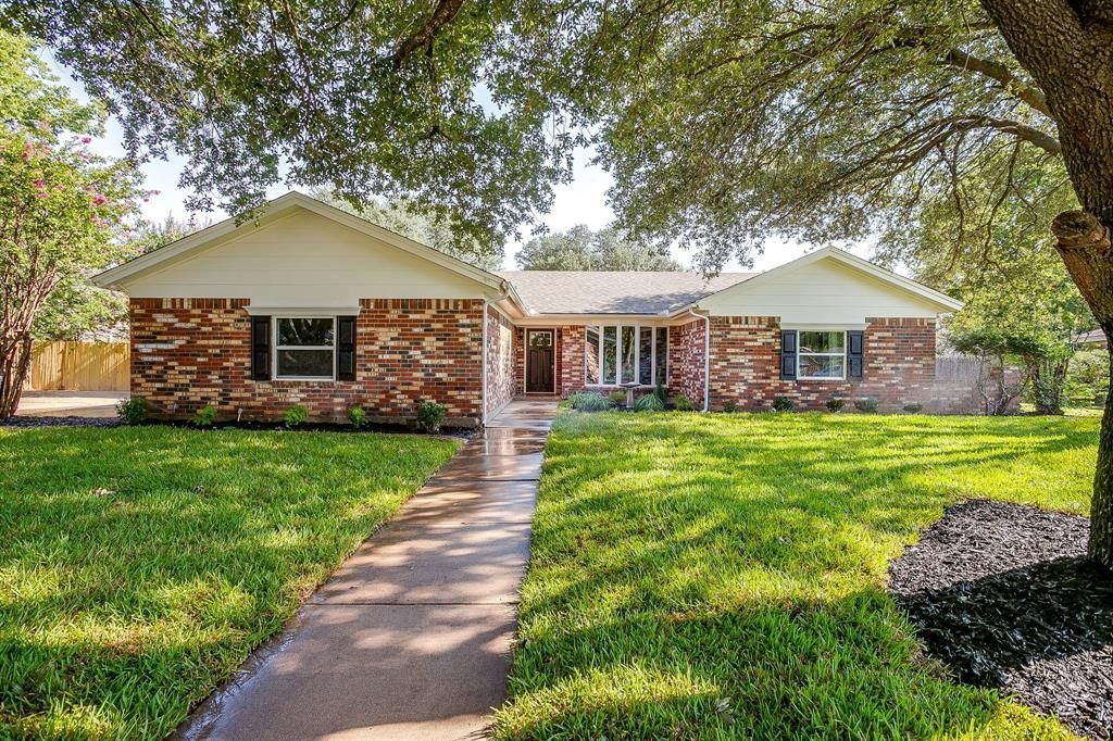 1003 Canton Road, Cleburne, TX 76033 Main Photo