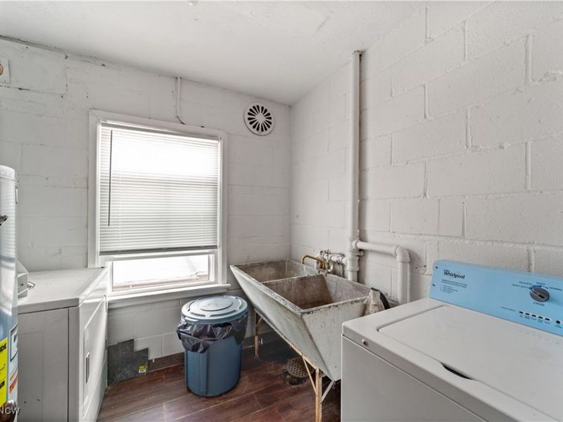 2521 Noble Road, Cleveland Heights, OH 44121 Photo 16