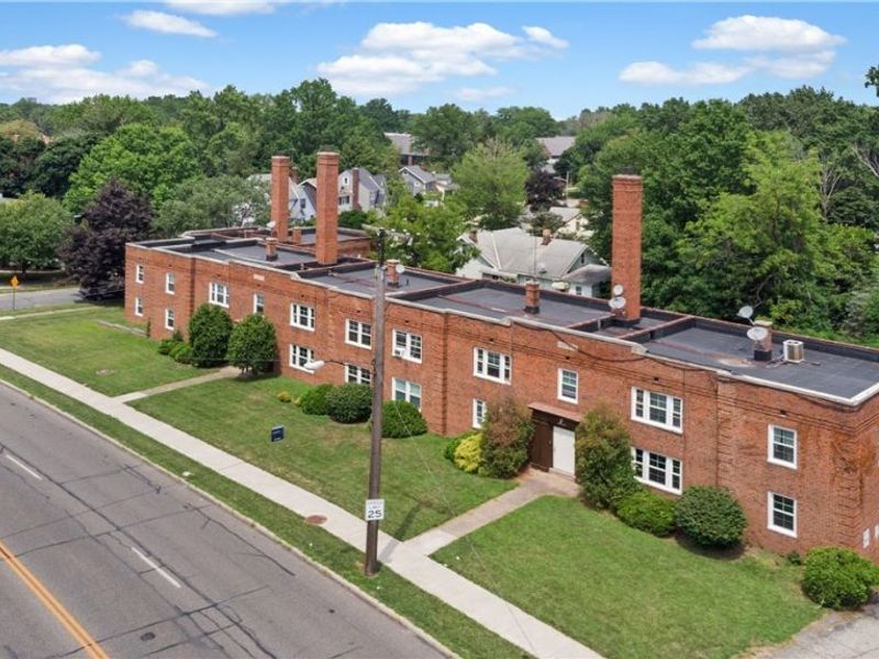 2521 Noble Road, Cleveland Heights, OH 44121 Photo 17