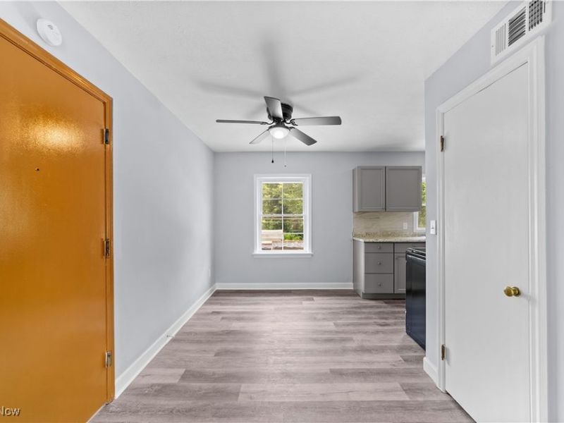 2521 Noble Road, Cleveland Heights, OH 44121 Photo 8