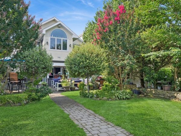 101 Bay Street, East Atlantic Beach, NY 11561