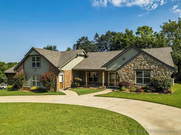 6717 S Oswego Avenue, Tulsa, OK 74136