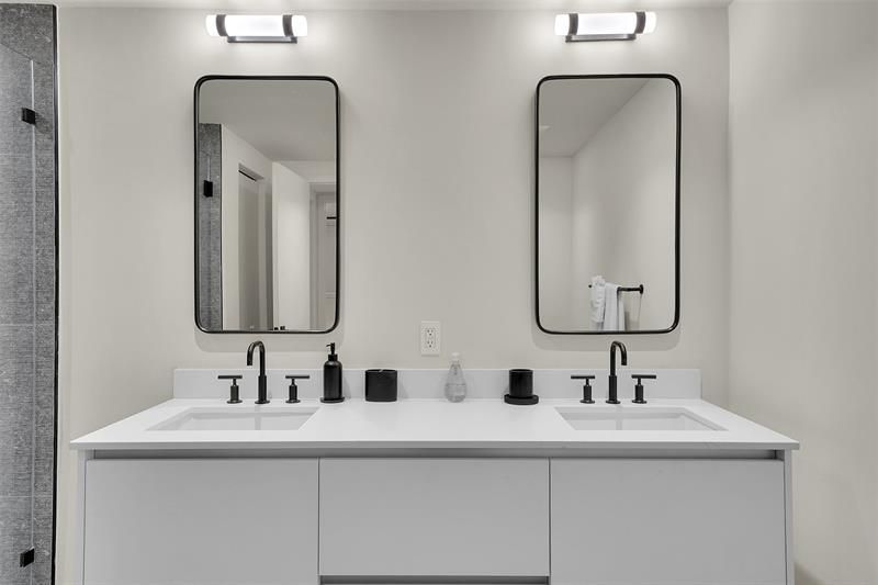 2301 Collins Avenue, Unit 1008, Miami Beach, FL 33139 Photo