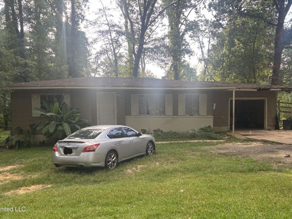2438 Paden Street, Jackson, MS 39204