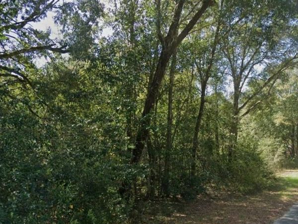 6214 Montgomery Ave, Pensacola, FL 32526