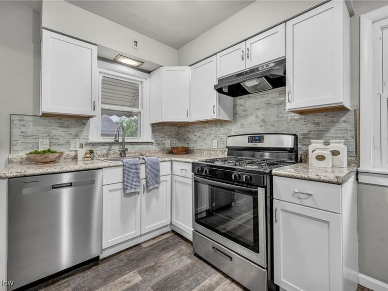 30530 Grant Street, Wickliffe, OH 44092 Photo 12