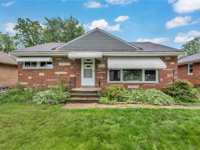 30530 Grant Street, Wickliffe, OH 44092 Photo 2