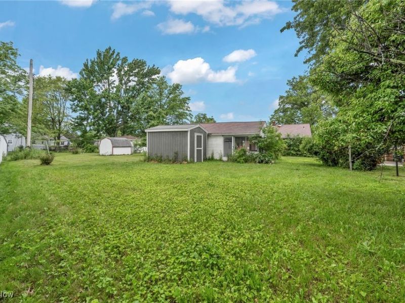 30530 Grant Street, Wickliffe, OH 44092 Photo 5